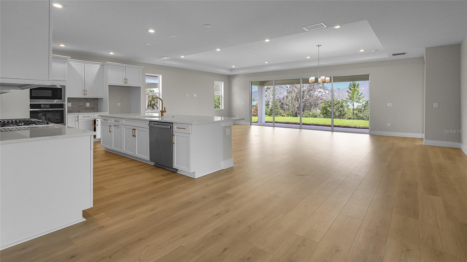 WOODLAND PRESERVE - Residential