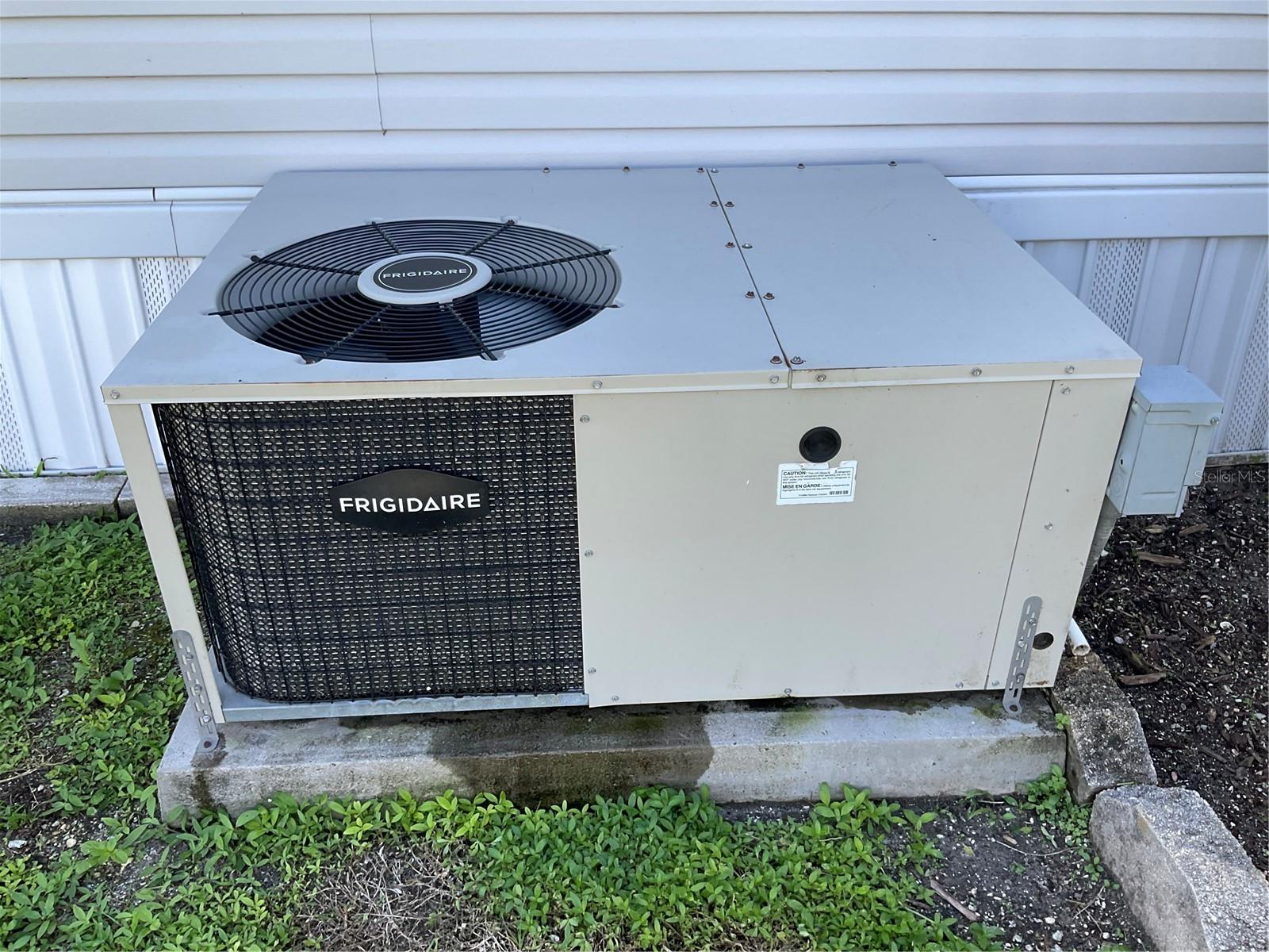 TAYLOR CRK ISLES SEC 03 - Residential