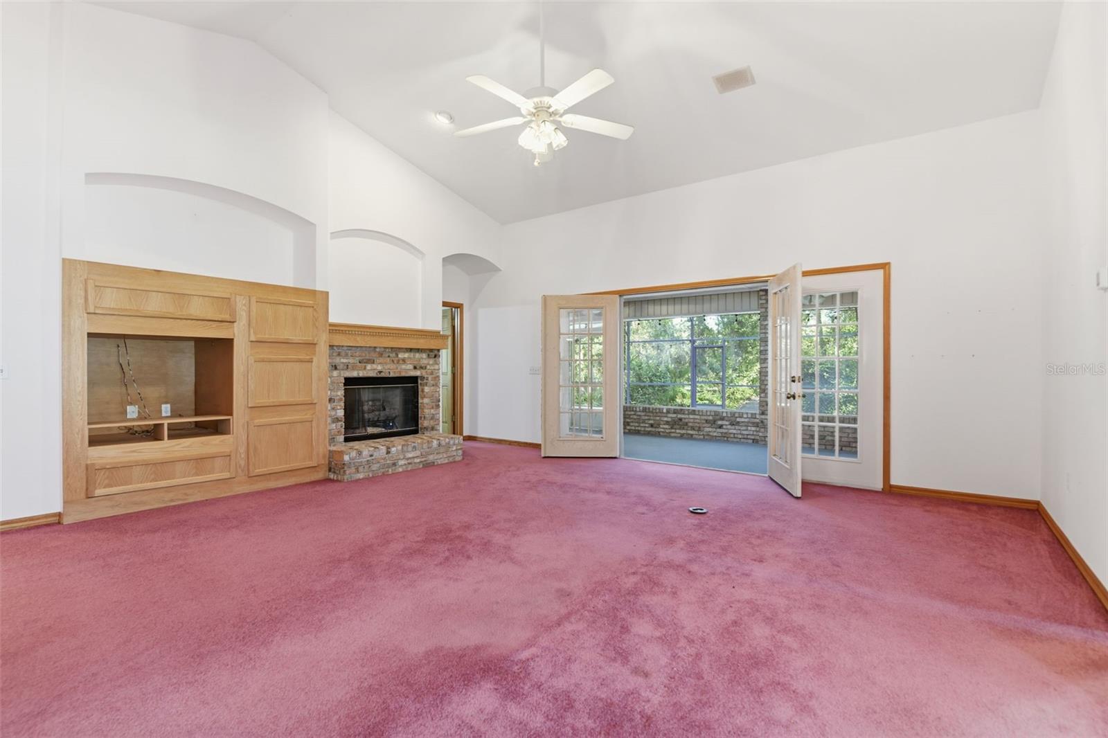 SADDLEHILL ESTATES UNIT 02 - Residential