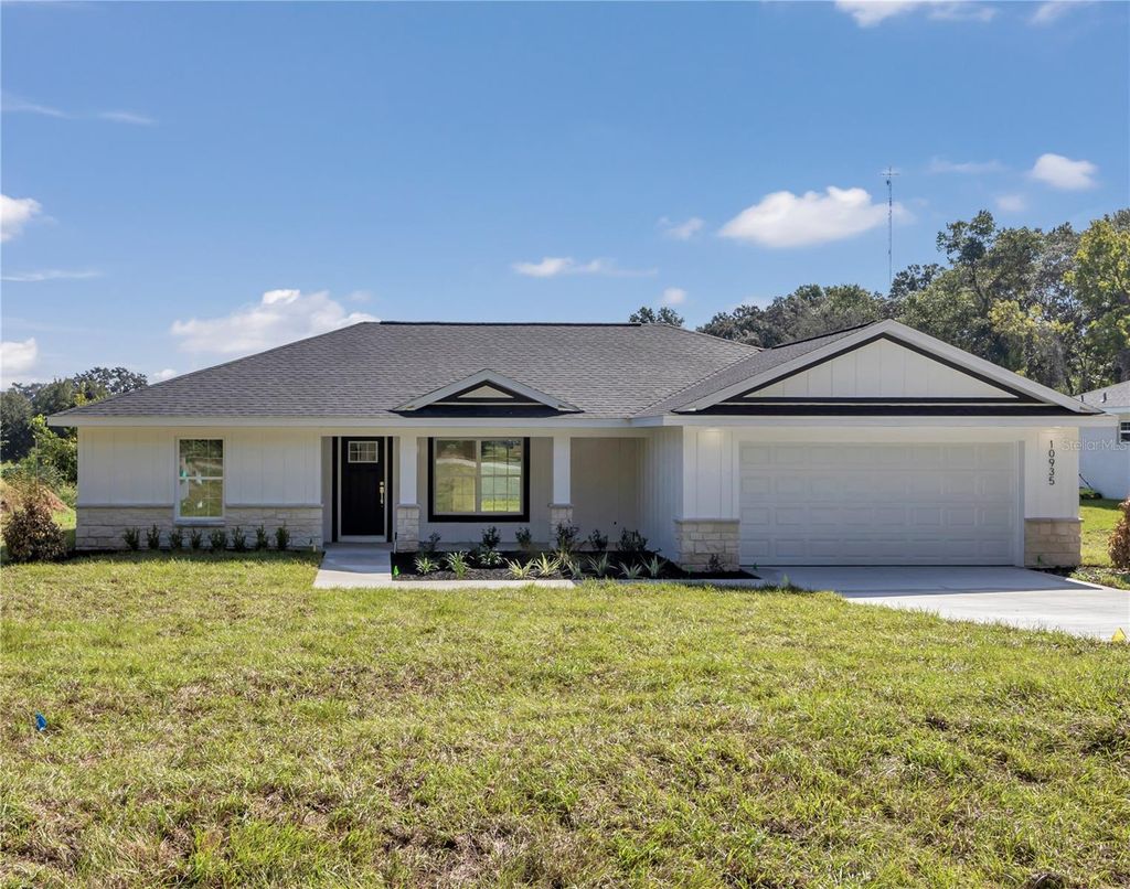 Photo of 10935 SW 66th Terrace, Ocala, FL 34476 (MLS # OM710884)