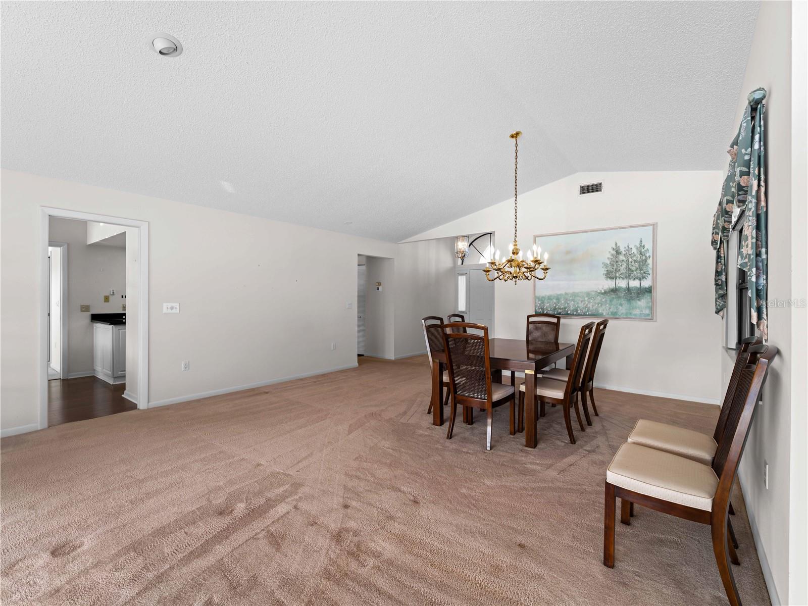 COVE POINTE - Residential