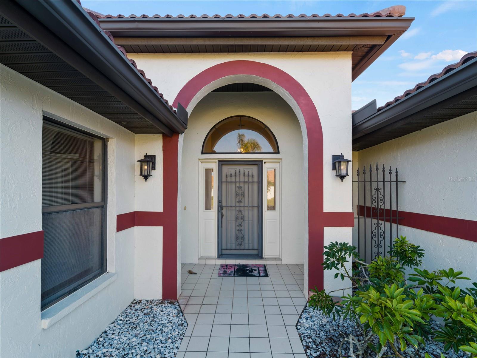 COVE POINTE - Residential