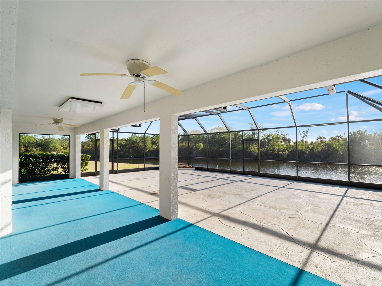 COVE POINTE - Residential