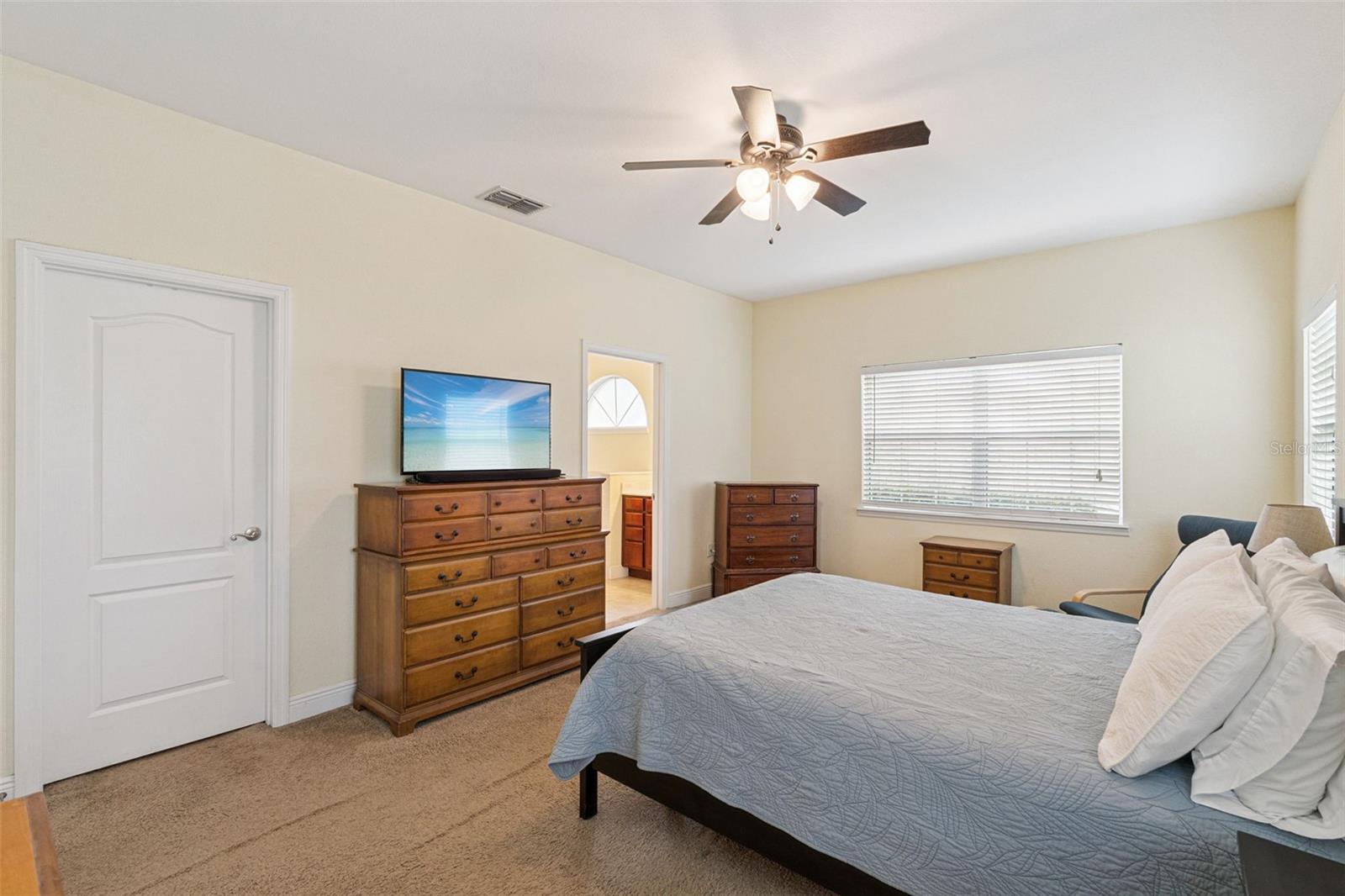 MAGNOLIA POINTE - Residential