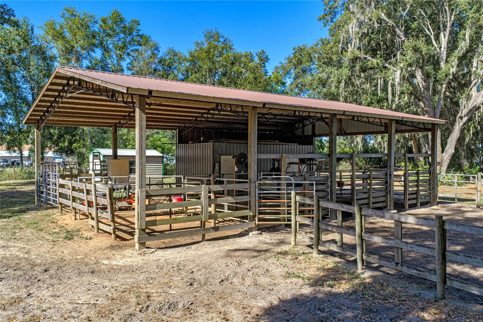 660 OLD BARTOW LAKE WALES ROAD