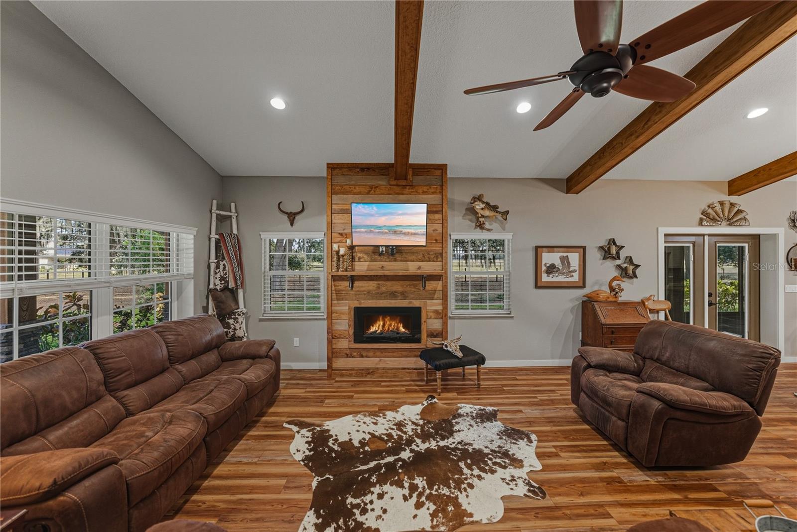 ACREAGE - Residential