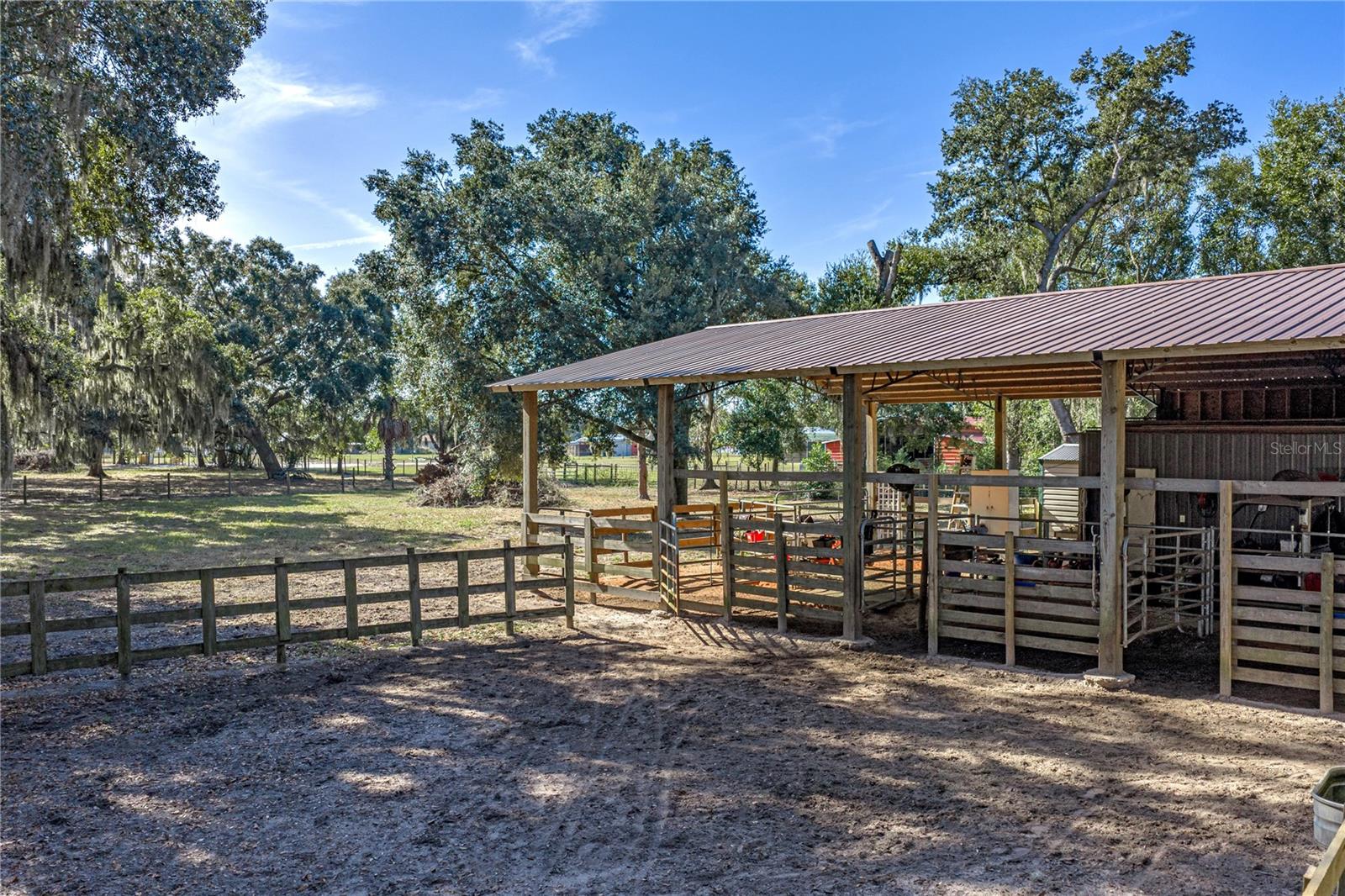 ACREAGE - Residential