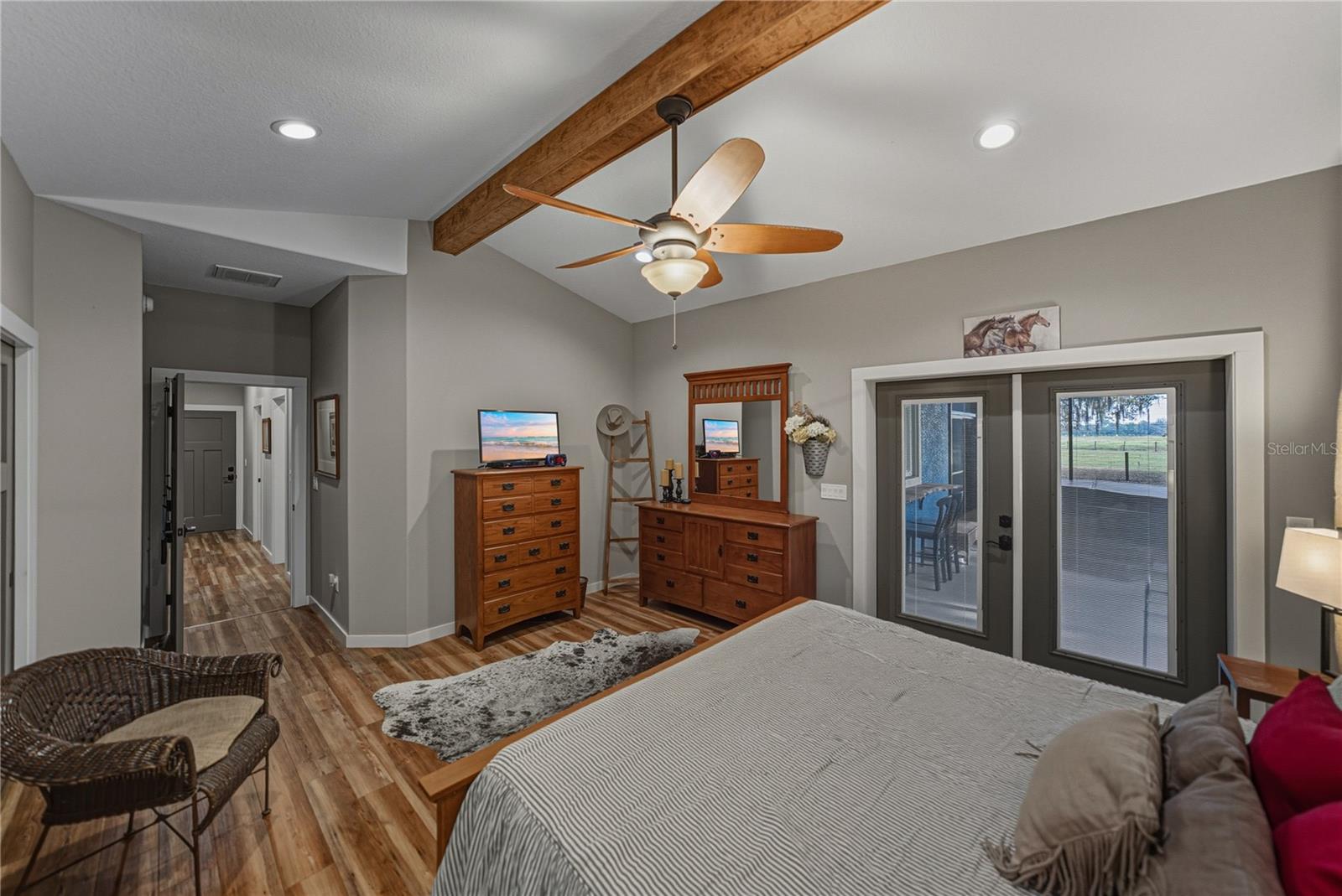 ACREAGE - Residential