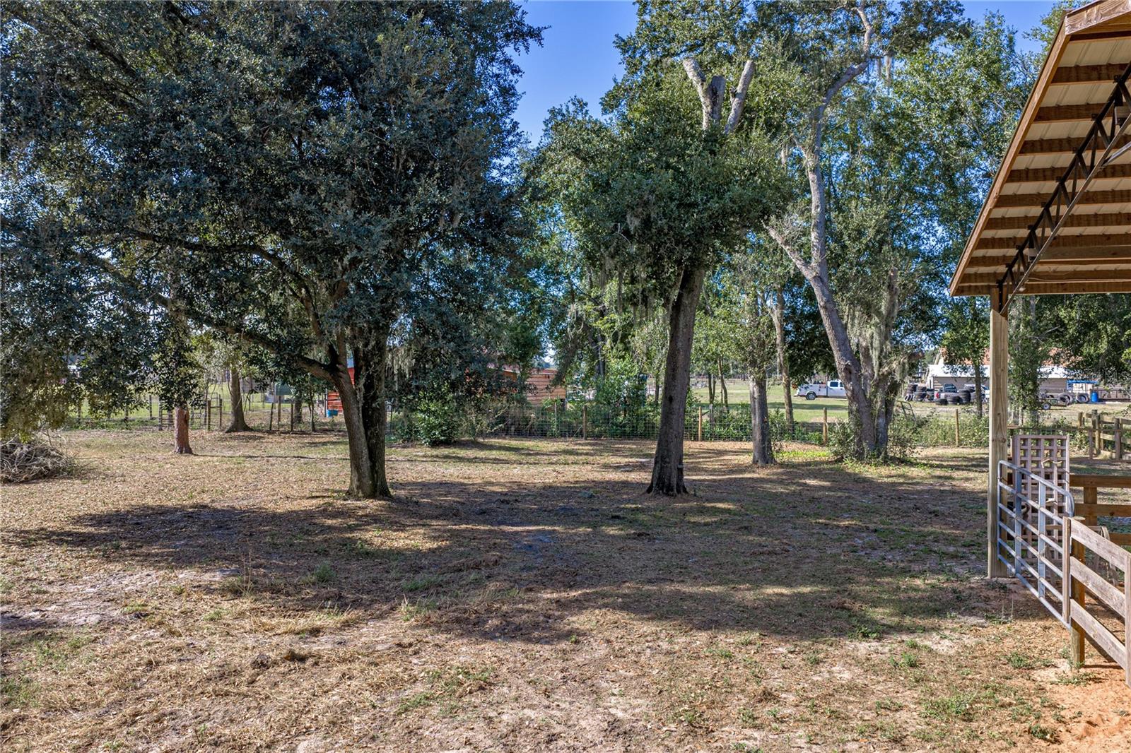 ACREAGE - Residential