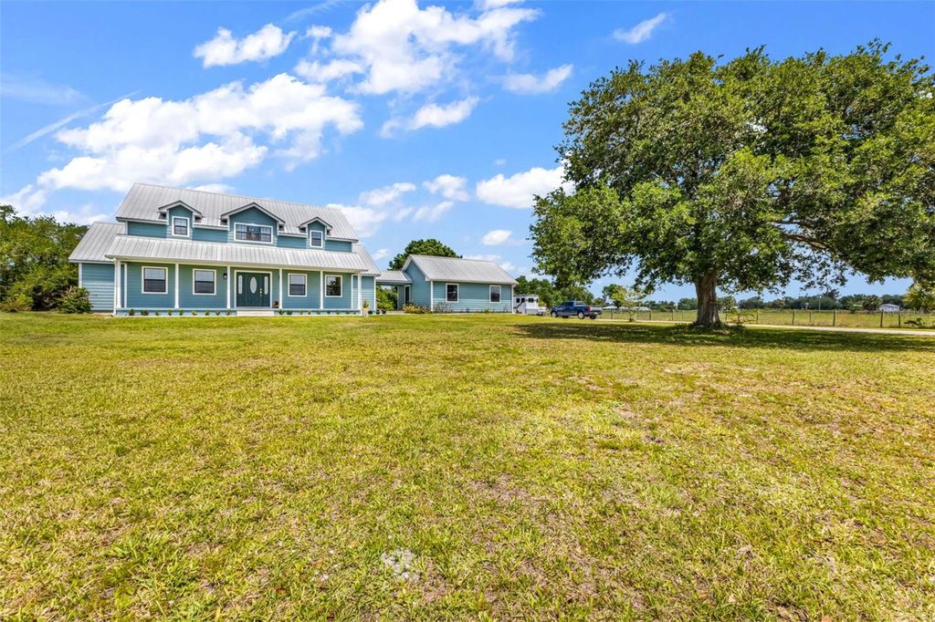 Photo of 7662 SW Liverpool Road, Arcadia, FL 34269 (MLS # C7524913)