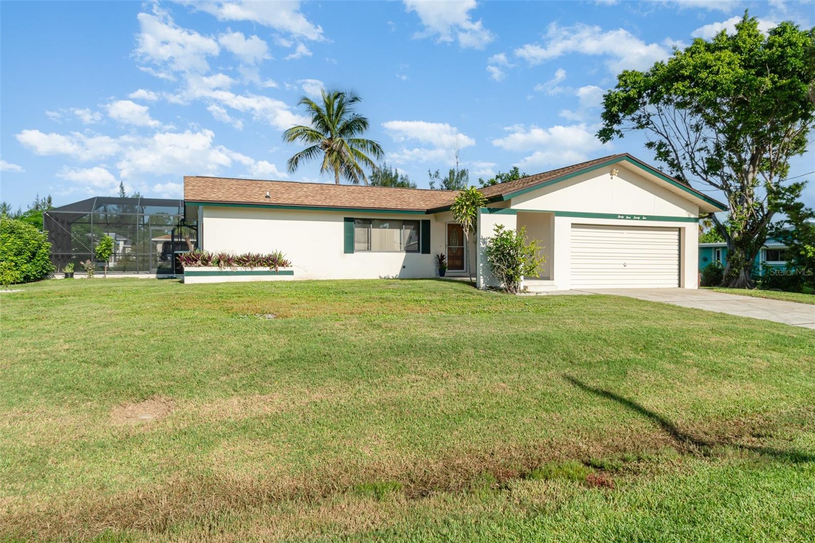 3425 MAGNOLIA WAY