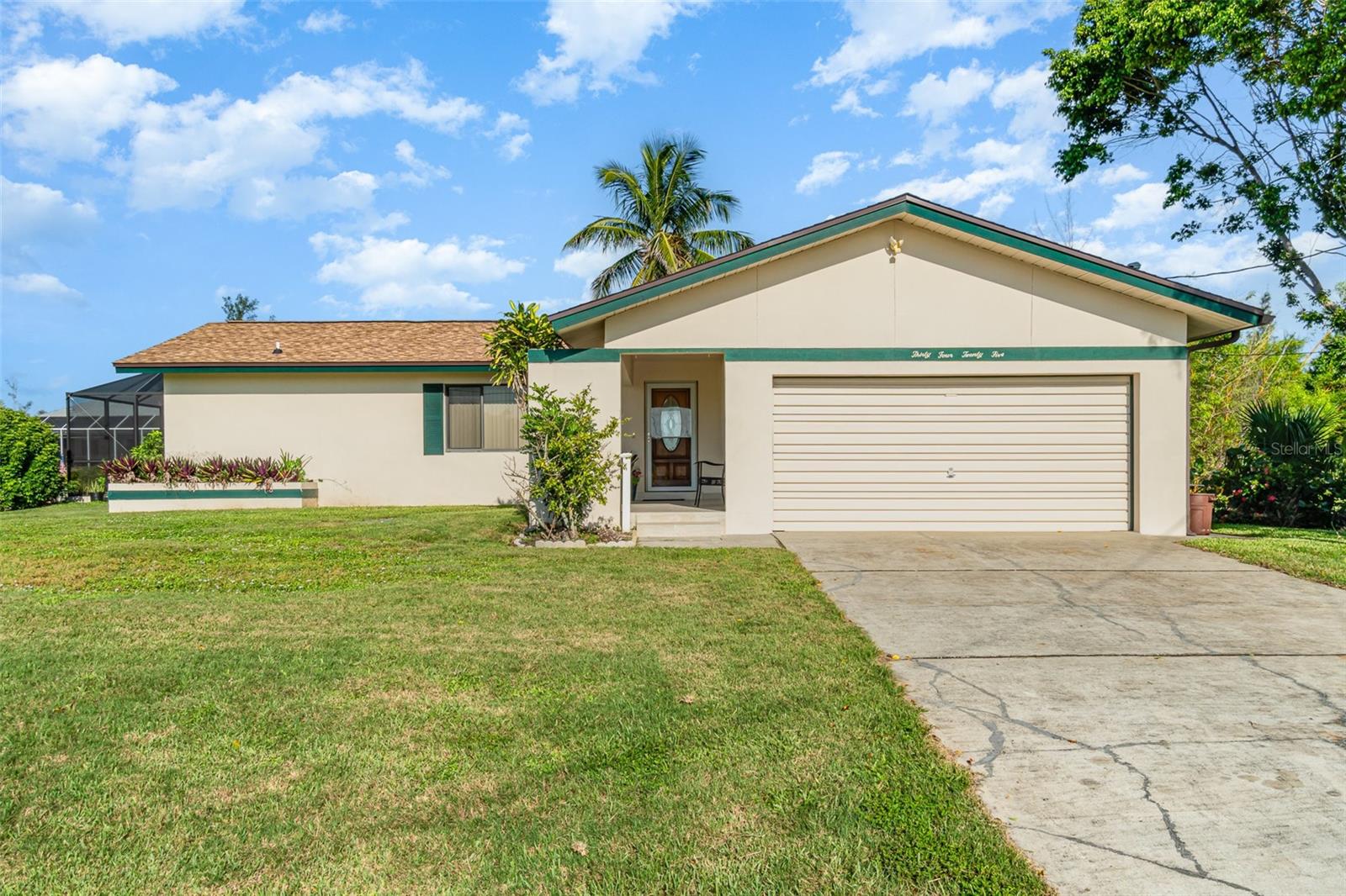 3425 MAGNOLIA WAY