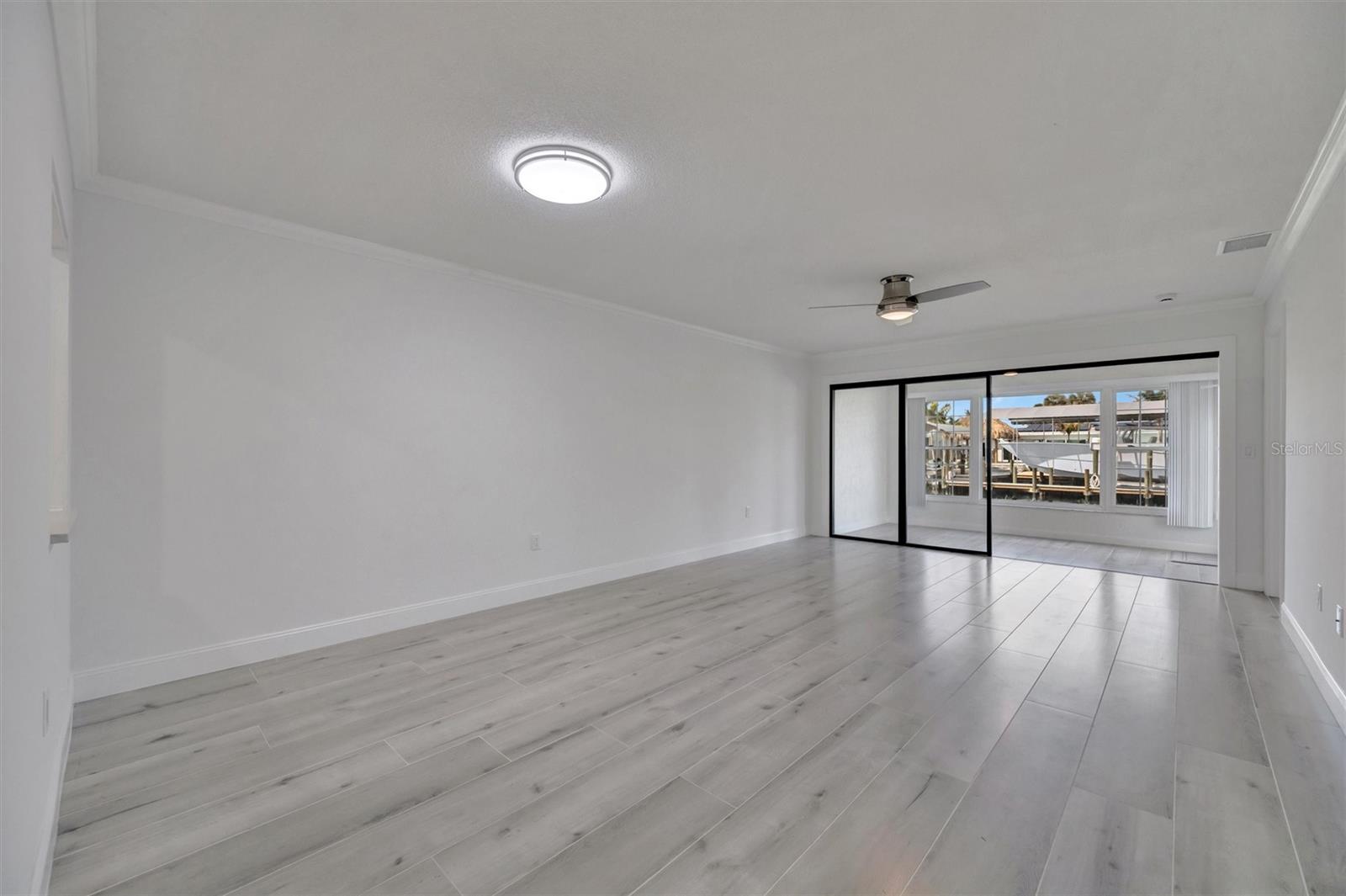 CASCO DORADO - Residential Lease