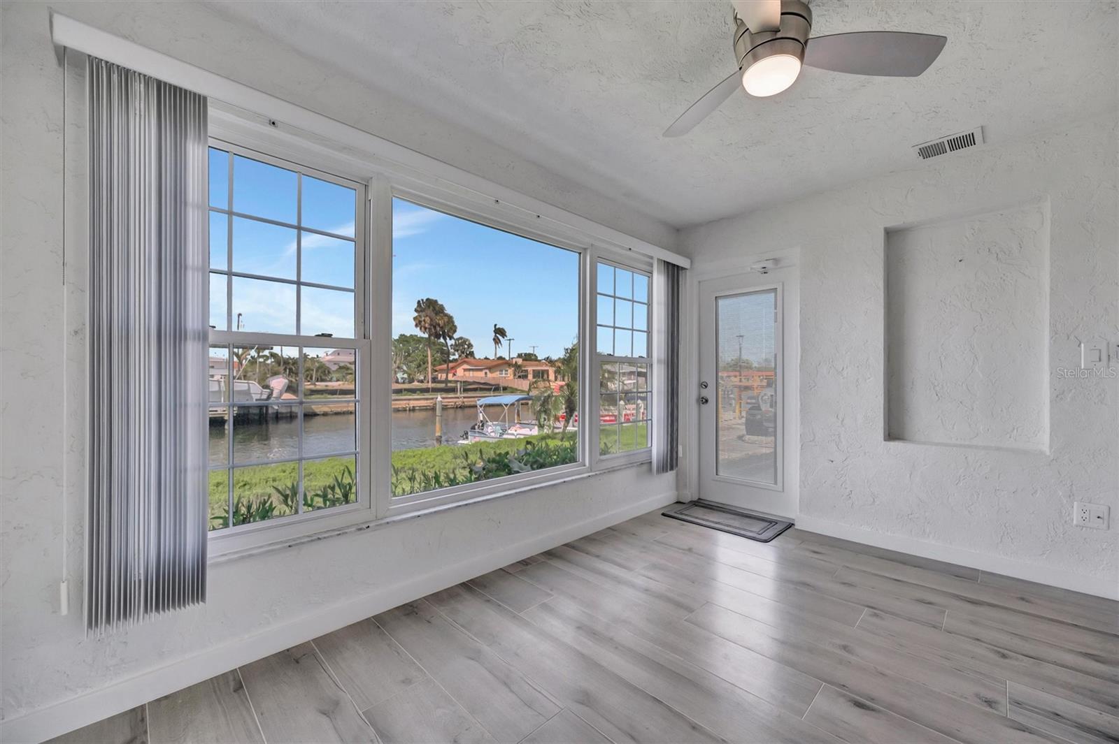 CASCO DORADO - Residential Lease