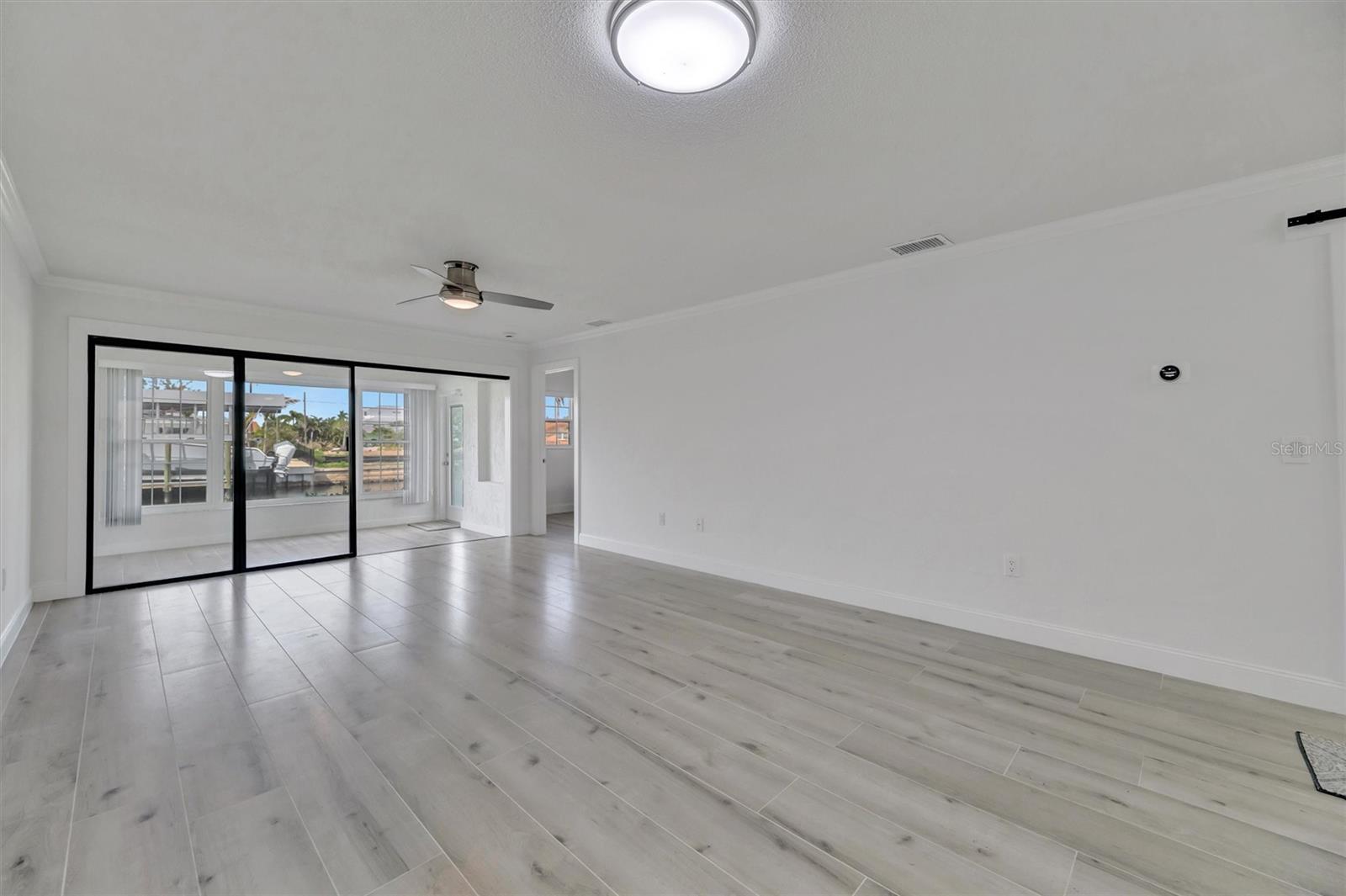 CASCO DORADO - Residential Lease