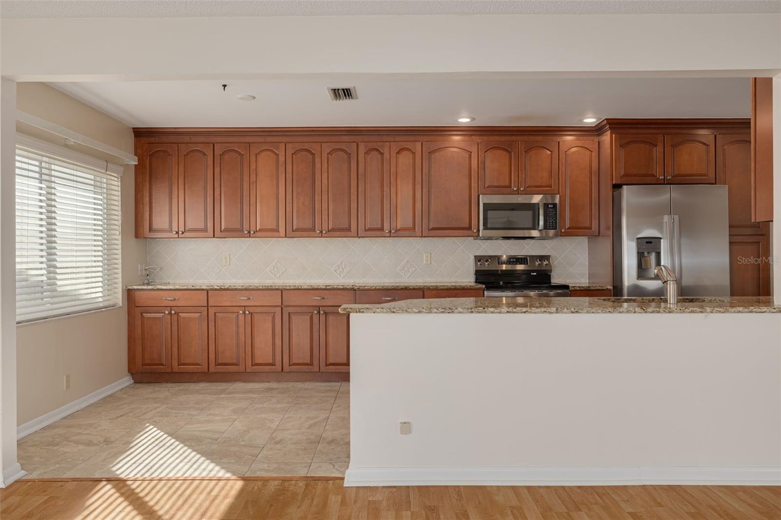 MAINLANDS OF TAMARAC BY THE GULF UNIT 6 CONDO - Residential