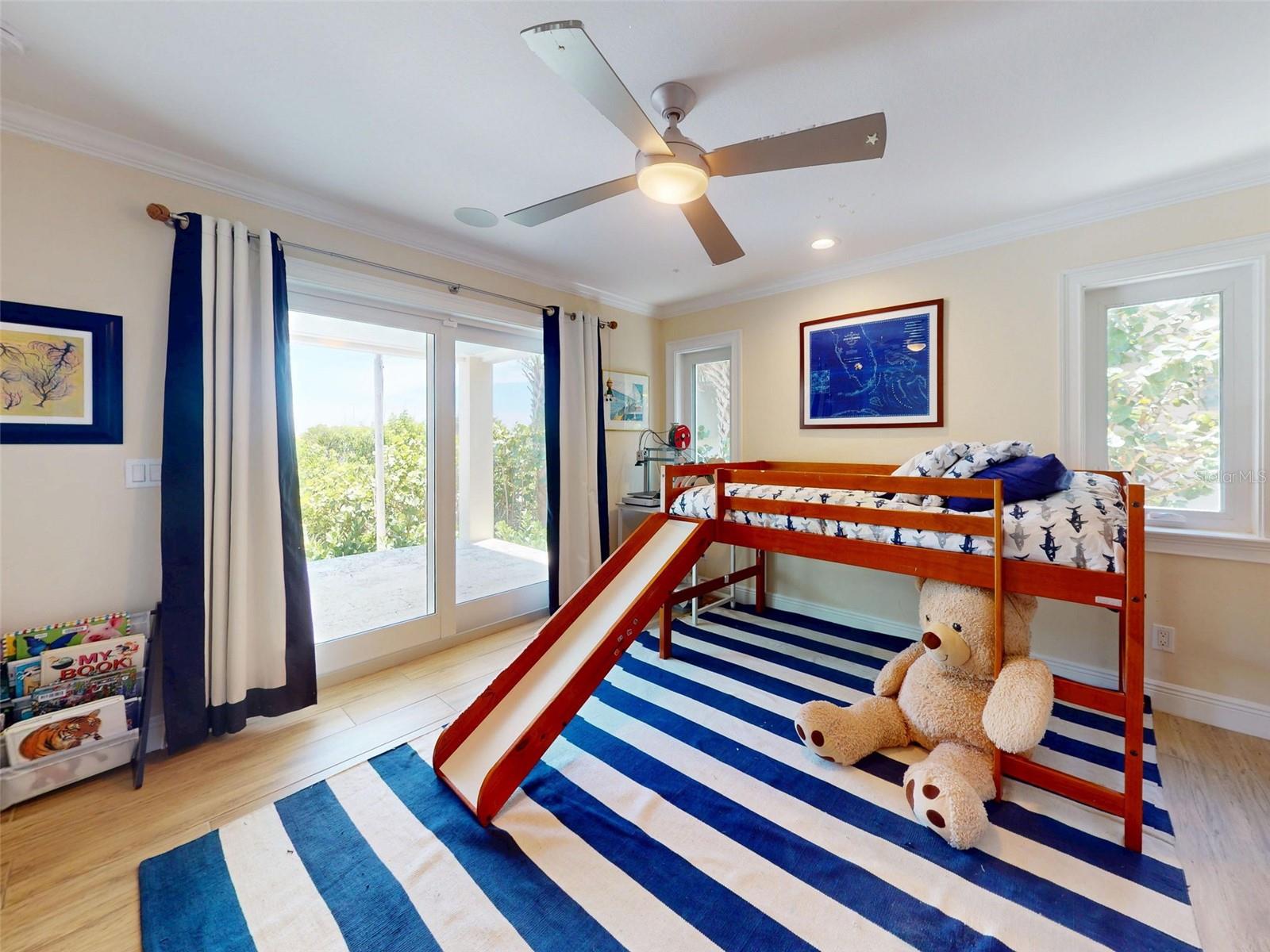 CORONADO SHORES UNIT 01 - Residential Lease