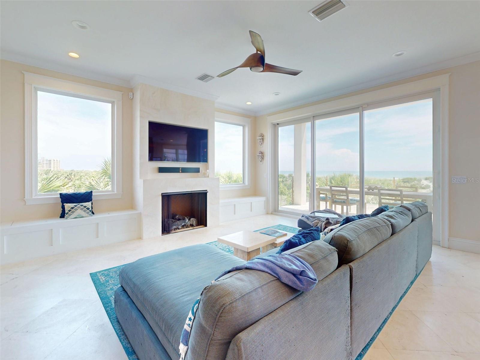 CORONADO SHORES UNIT 01 - Residential Lease