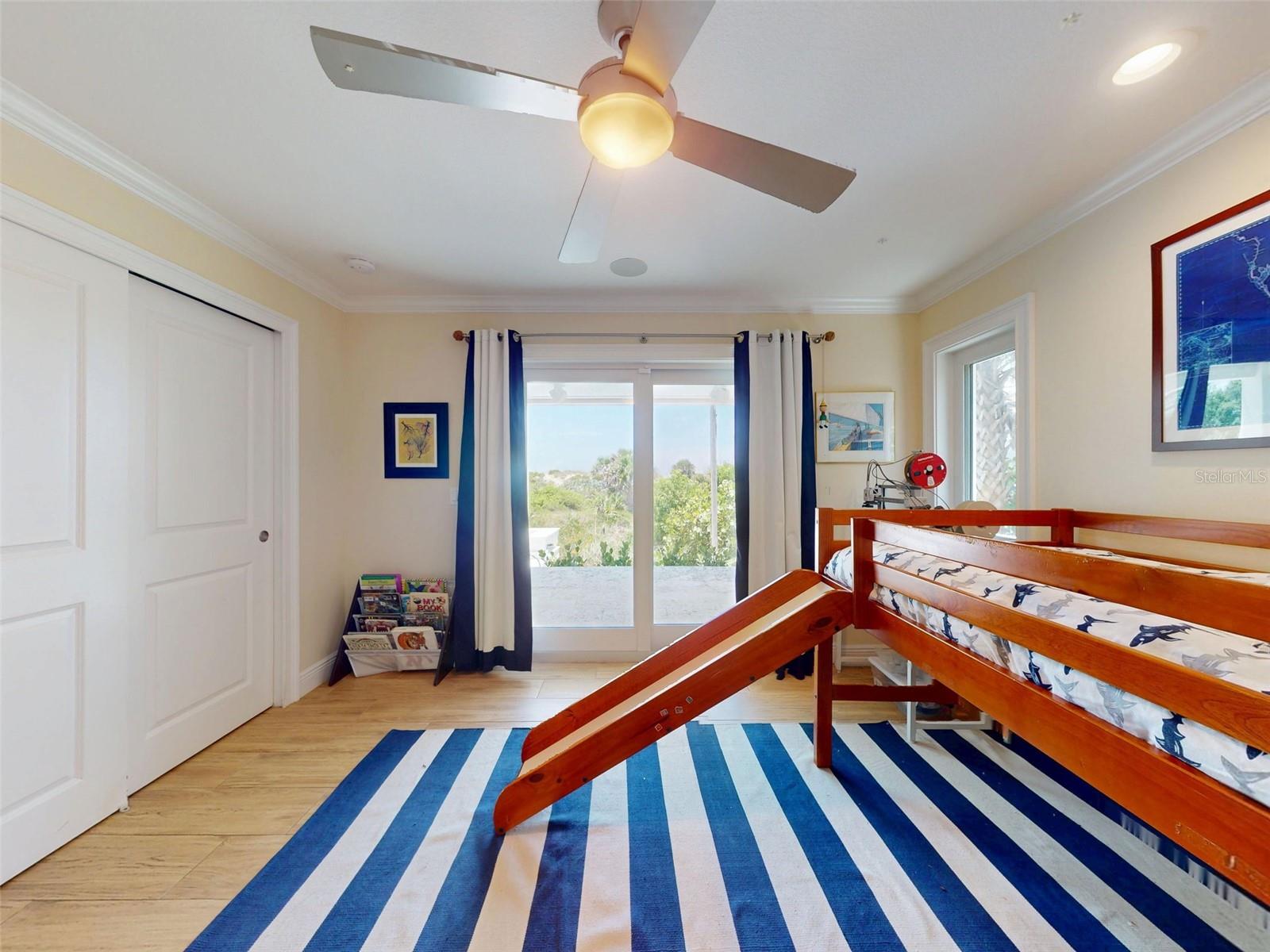 CORONADO SHORES UNIT 01 - Residential Lease
