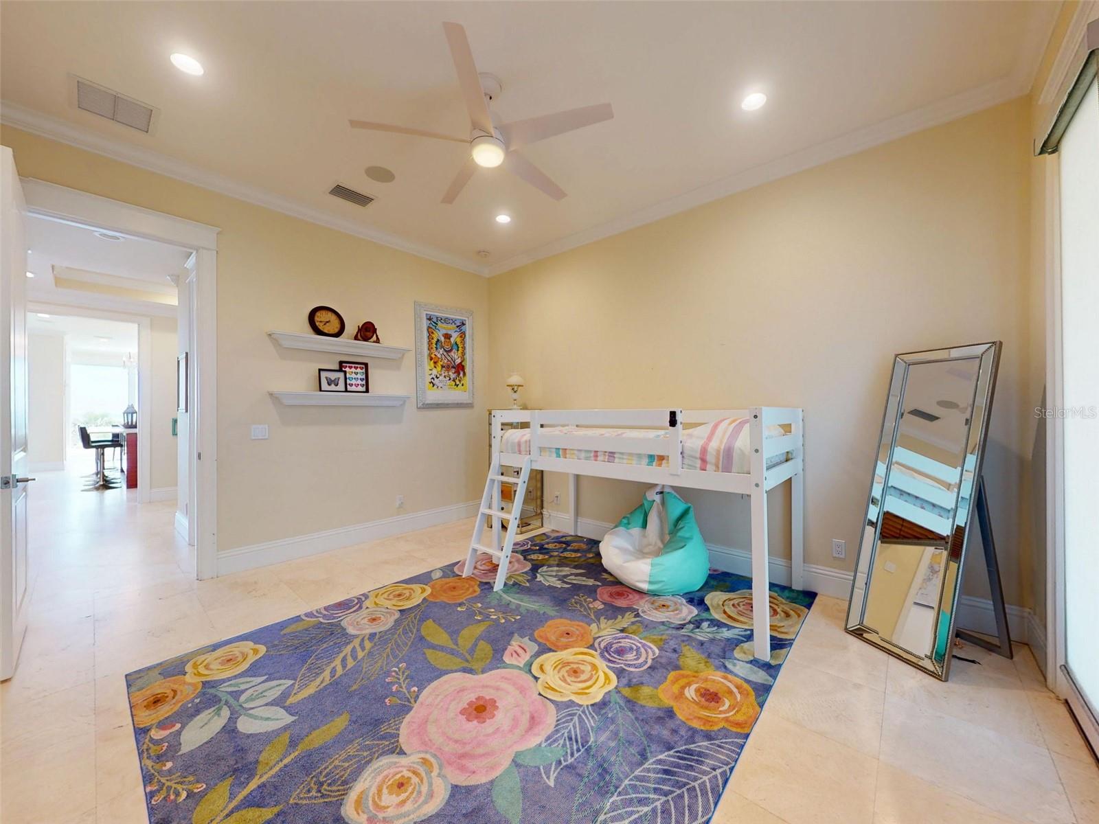 CORONADO SHORES UNIT 01 - Residential Lease