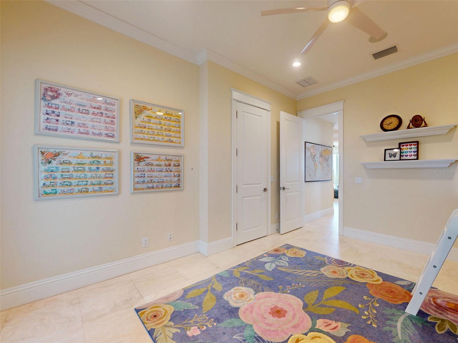 CORONADO SHORES UNIT 01 - Residential Lease