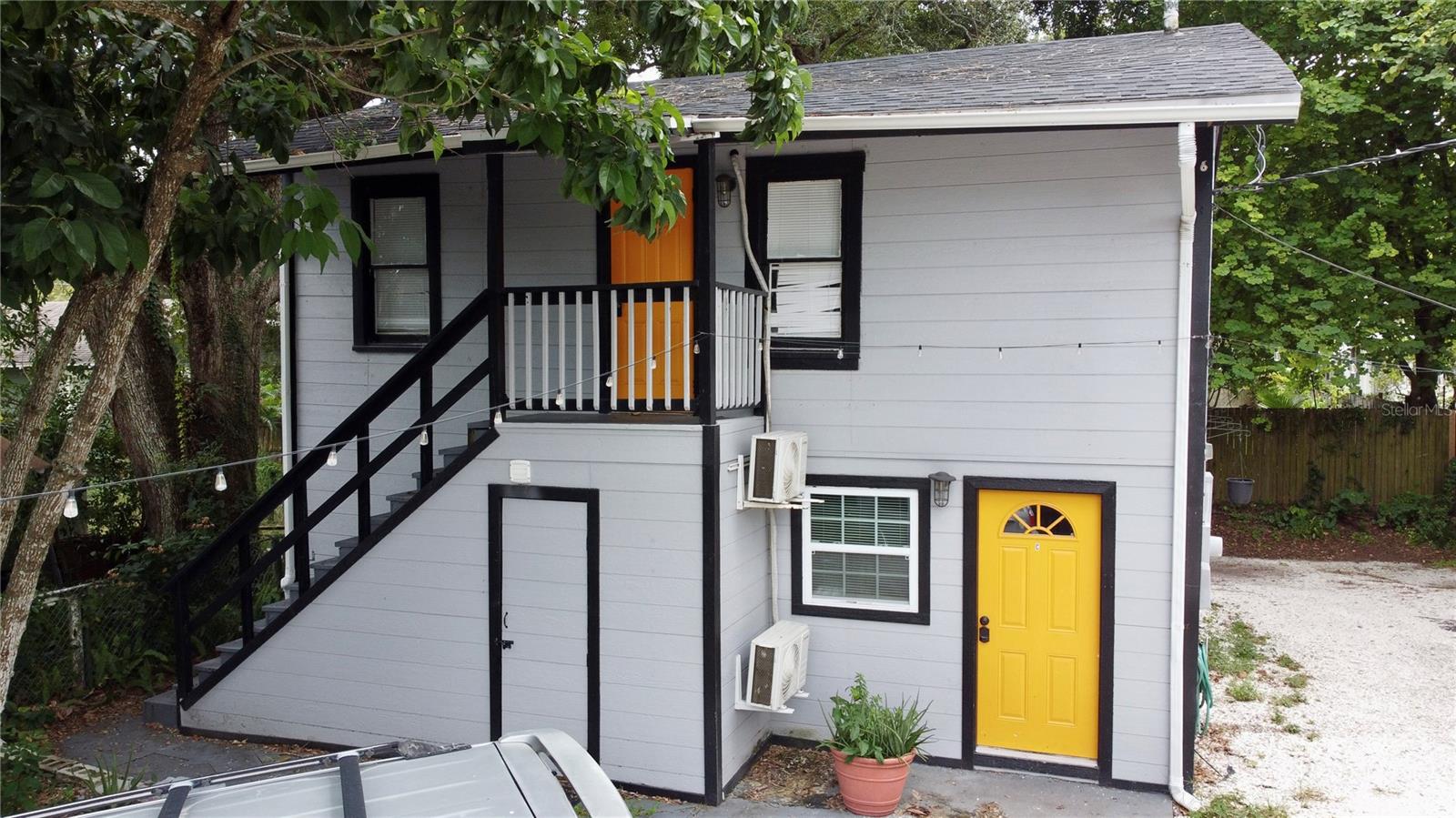 1021 E CAYUGA STREET