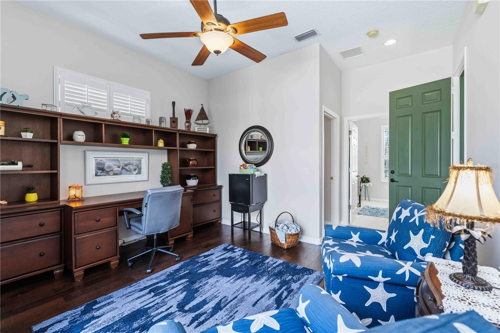 HAMPTON TERRACE AT UNIVERSITY PLACE - Residential