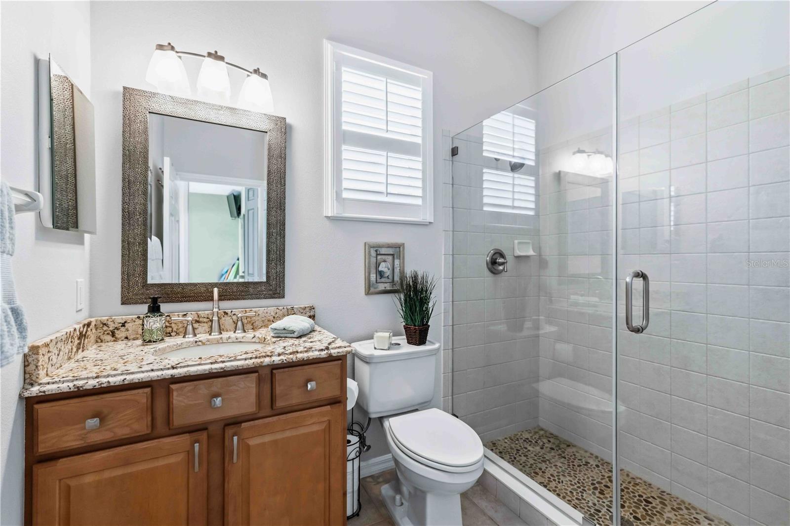 HAMPTON TERRACE AT UNIVERSITY PLACE - Residential