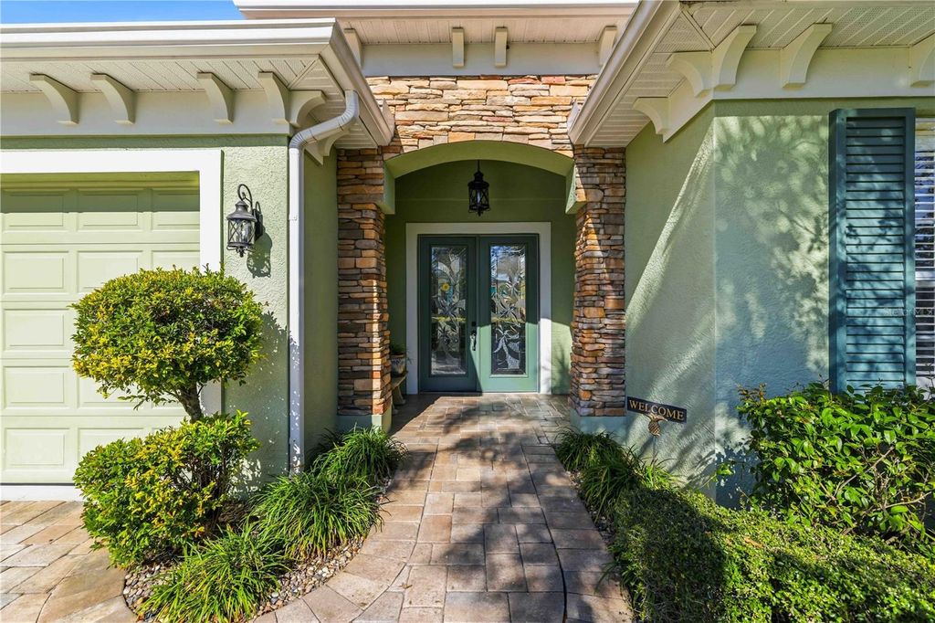 Photo of 7915 Edmonston Circle, Bradenton, FL 34201 (MLS # A4674937)