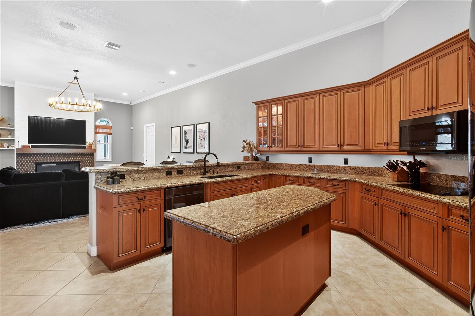 PINE TREE ESTATES - Residential