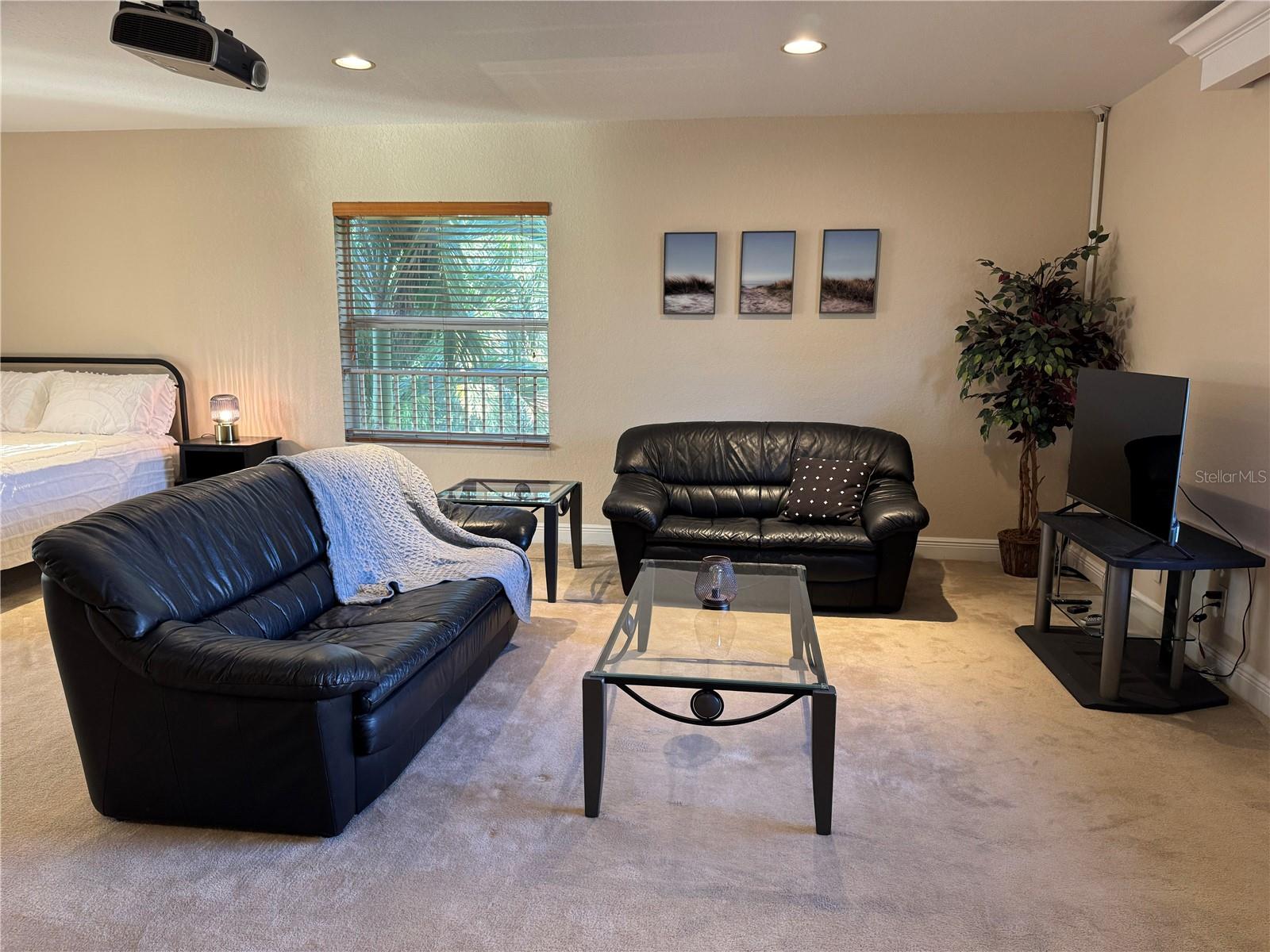 PINE TREE ESTATES - Residential