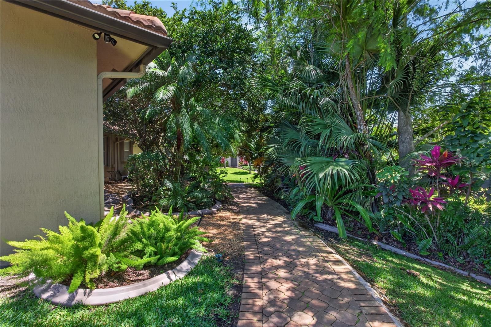 PINE TREE ESTATES - Residential