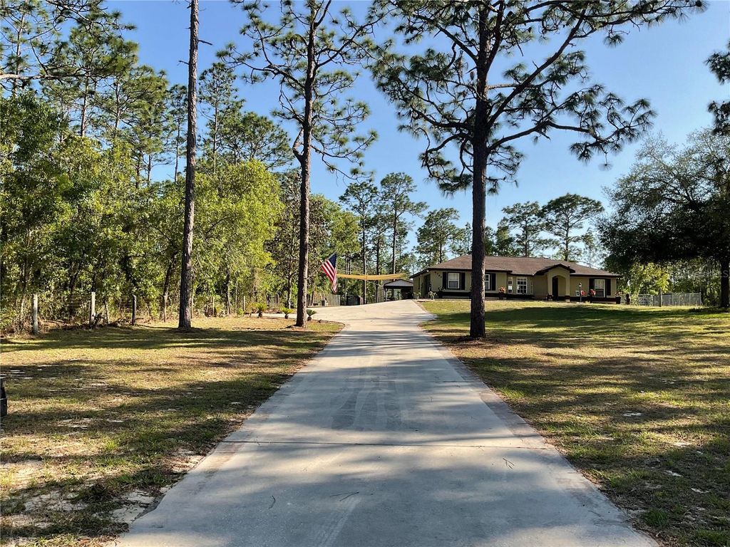 Photo of 6792 SW 131st Circle, Ocala, FL 34481 (MLS # OM723887)