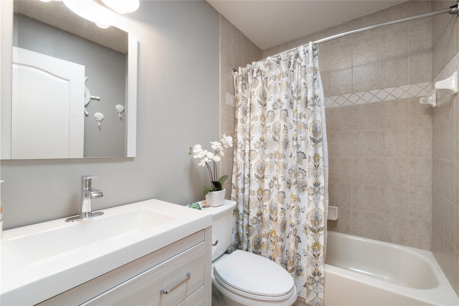 Venetian Bay Ph 1A - Residential