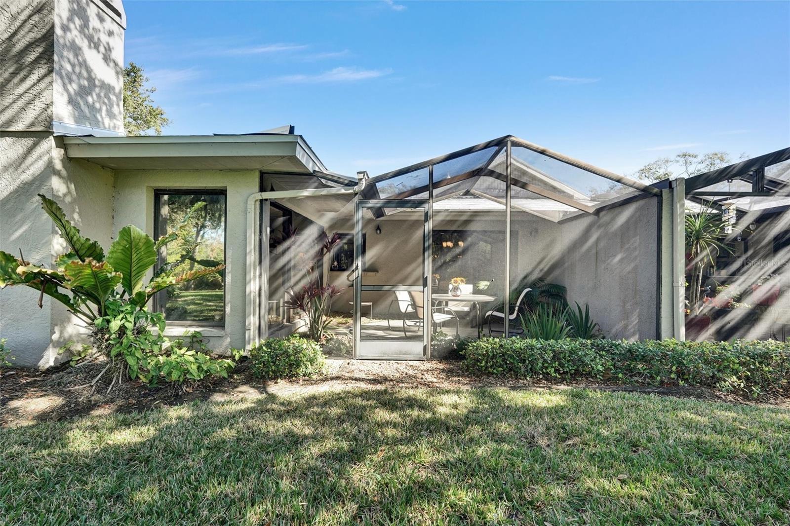 LAKESHORE VILLAGE - Residential