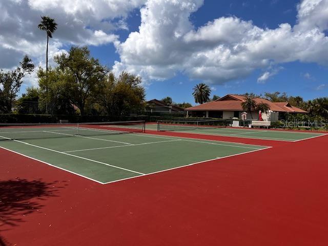 LAKESHORE VILLAGE - Residential