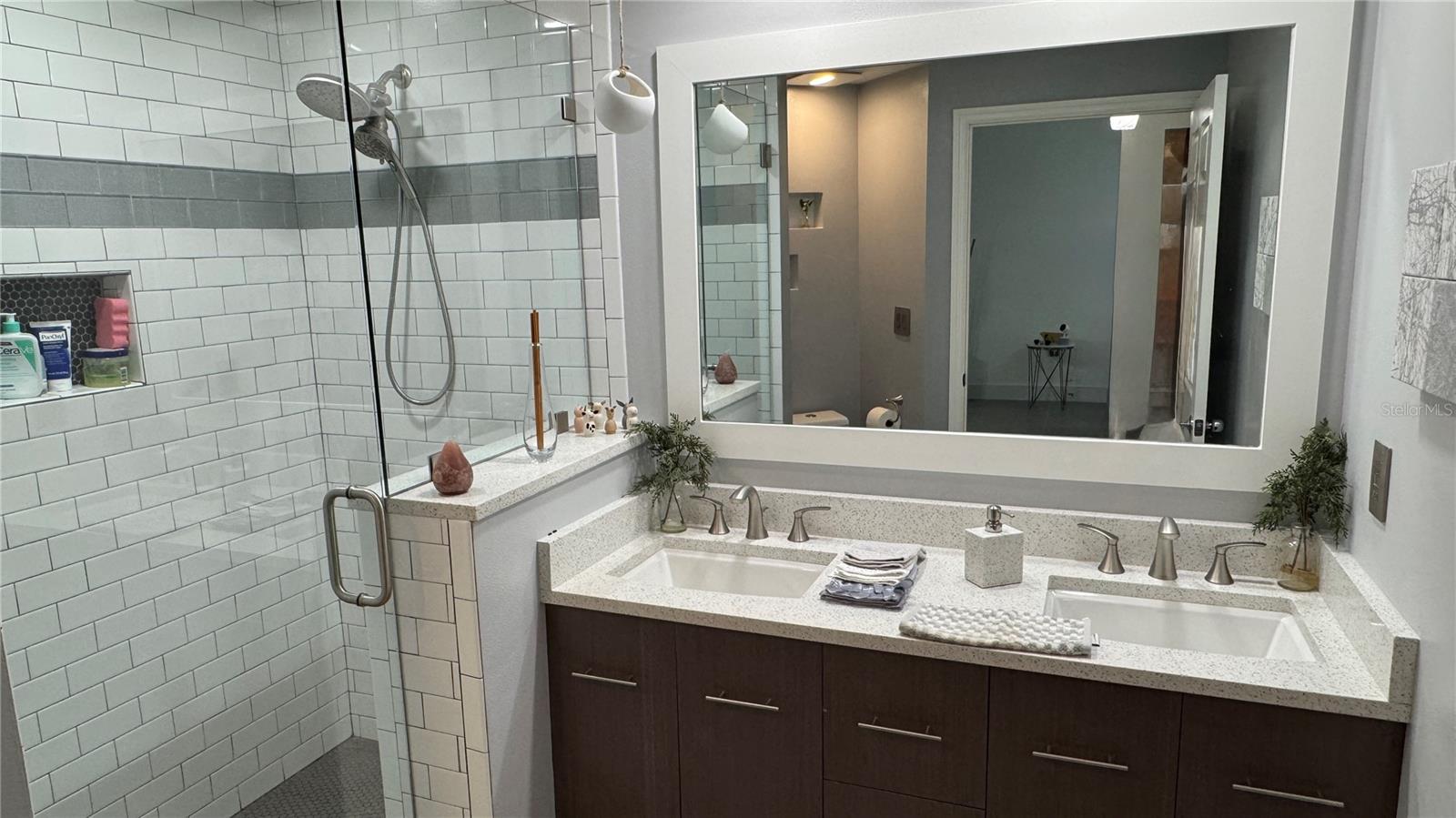 LAS PALMAS OF SARASOTA - Residential Lease