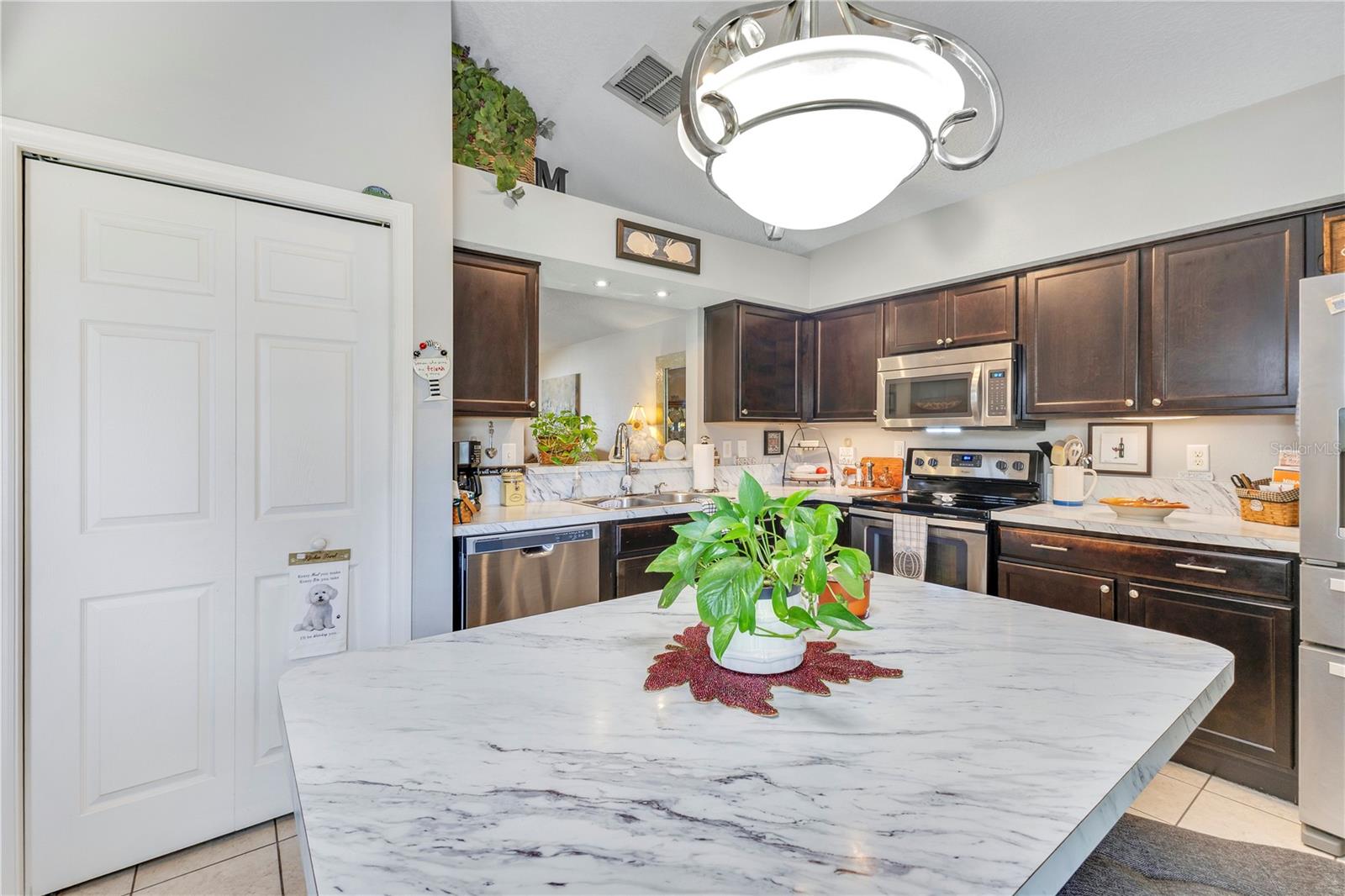 TRADITION - Residential