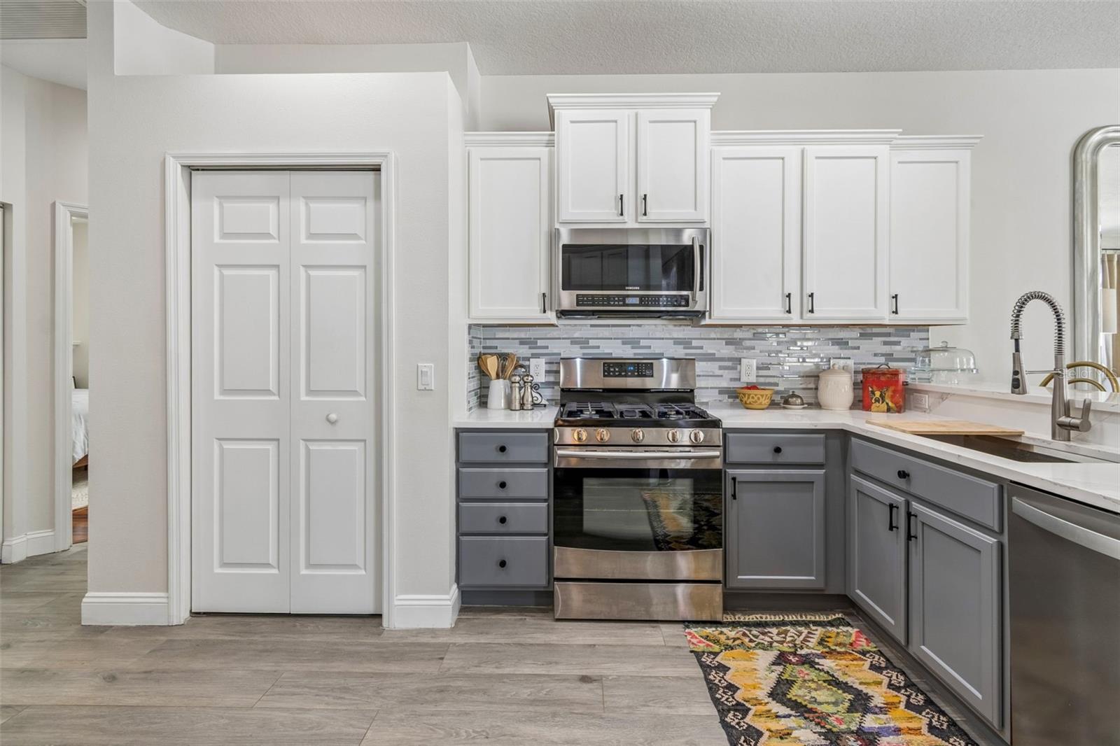 PLANTERS MANOR AT GREENFIELD PLNT III-A - Residential