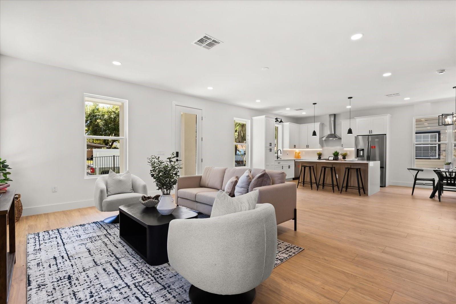 DARRELLS SUB - Residential