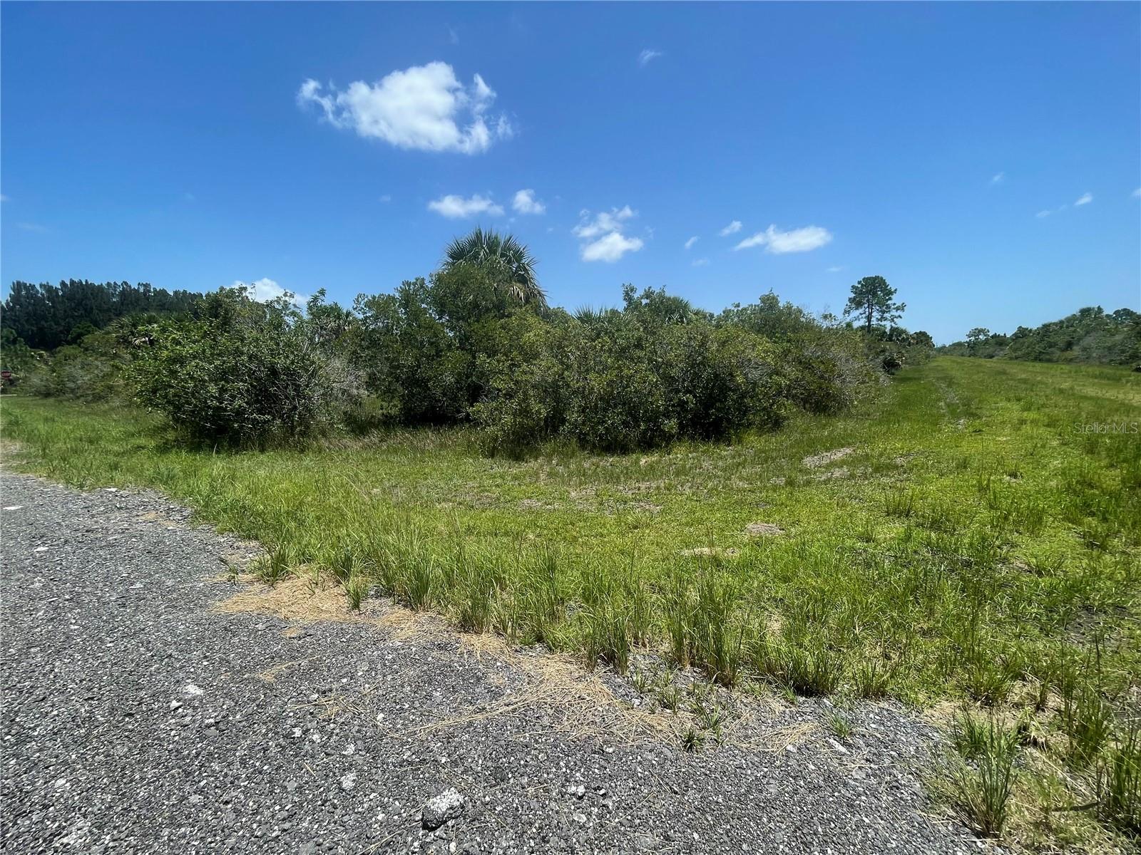 Build Your Dream in Sunny Florida!
Welcome to your future oasis—a prime corner lot spanning over ¼ acre in one of Florida’s fastest-growing communities! This desirable location offers the perfect blend of tranquility and convenience, with utilities nearby and development booming all around. Why you'll LOVE it: Located in an area on the rise, ideal for investment or building your forever home, surrounded by parks, dining, shops, and an aquatic center for endless entertainment, just 20–30 miles from Florida’s most beloved beaches: Melbourne Beach, Floridiana Beach, Cocoa Beach, enjoy watersports, nature trails, and vibrant local culture, ready for your vision—with nearby infrastructure and easy access to amenities.
Imagine waking up in your custom-built home, sipping coffee on your porch, and heading out for a beach day or a paddleboard session before dinner at a local hotspot. This lot isn’t just land—it’s a lifestyle waiting to happen. Location, Lifestyle, and Long-Term Value—all in one unbeatable package!!!