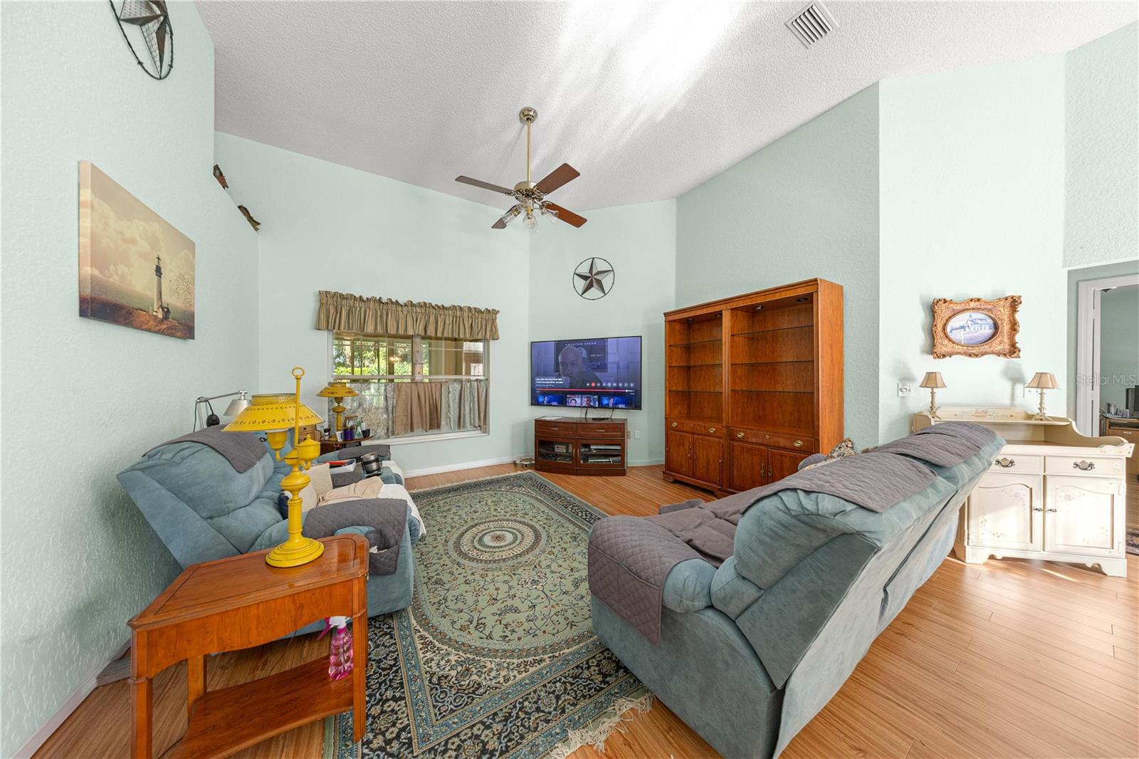 OAK RUN WOODSIDE TR - Residential