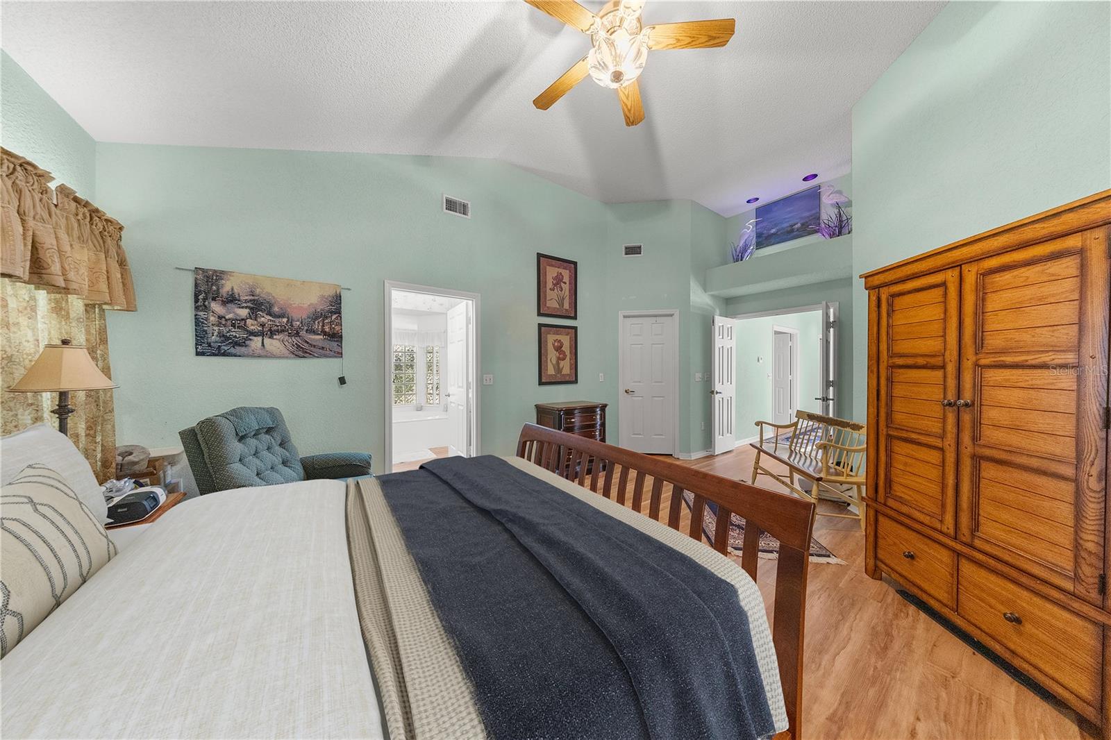 OAK RUN WOODSIDE TR - Residential