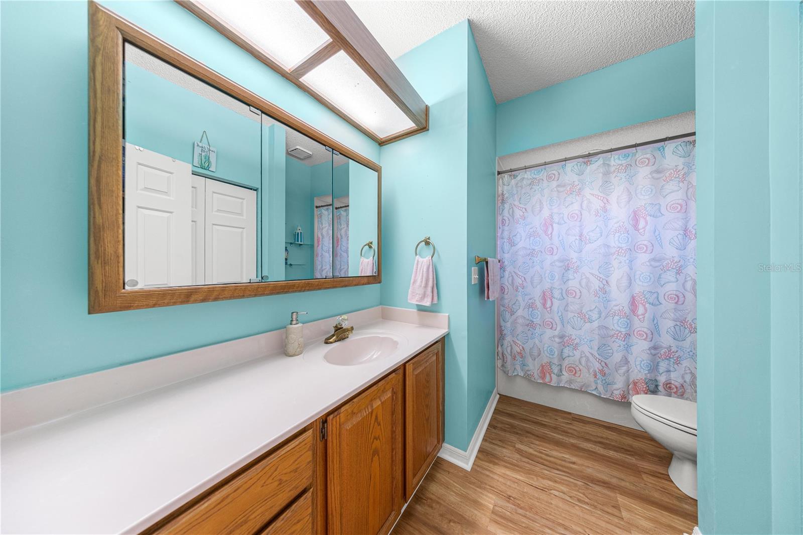 OAK RUN WOODSIDE TR - Residential