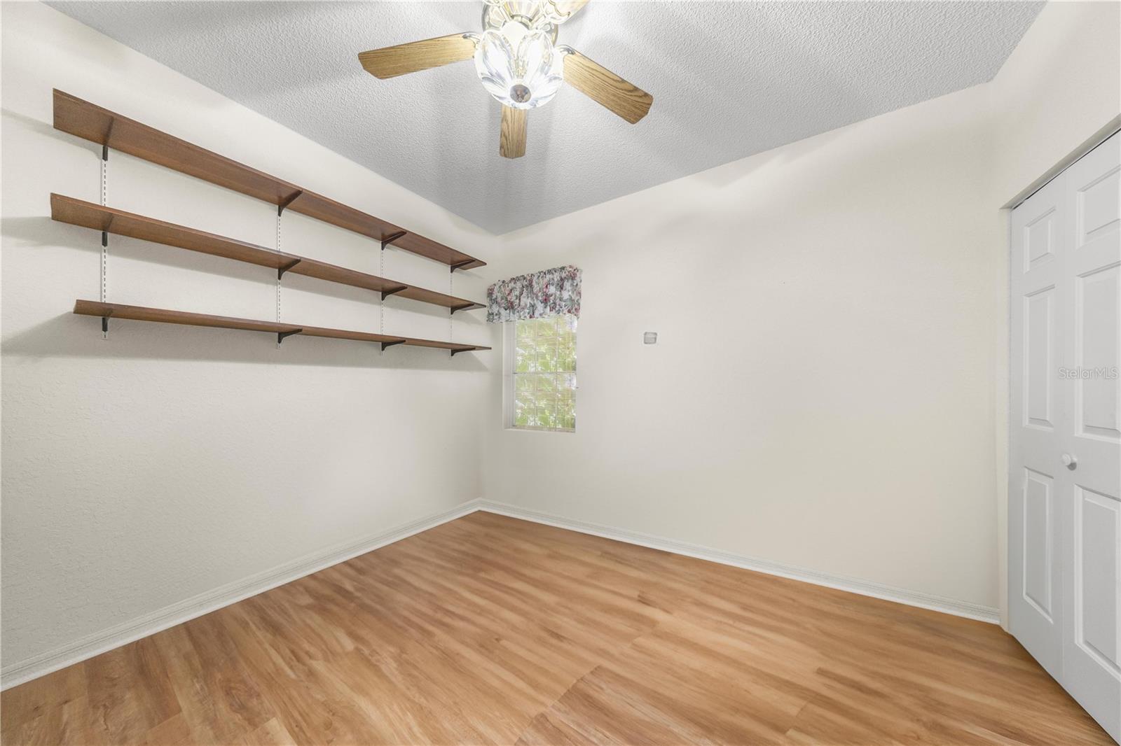 OAK RUN WOODSIDE TR - Residential