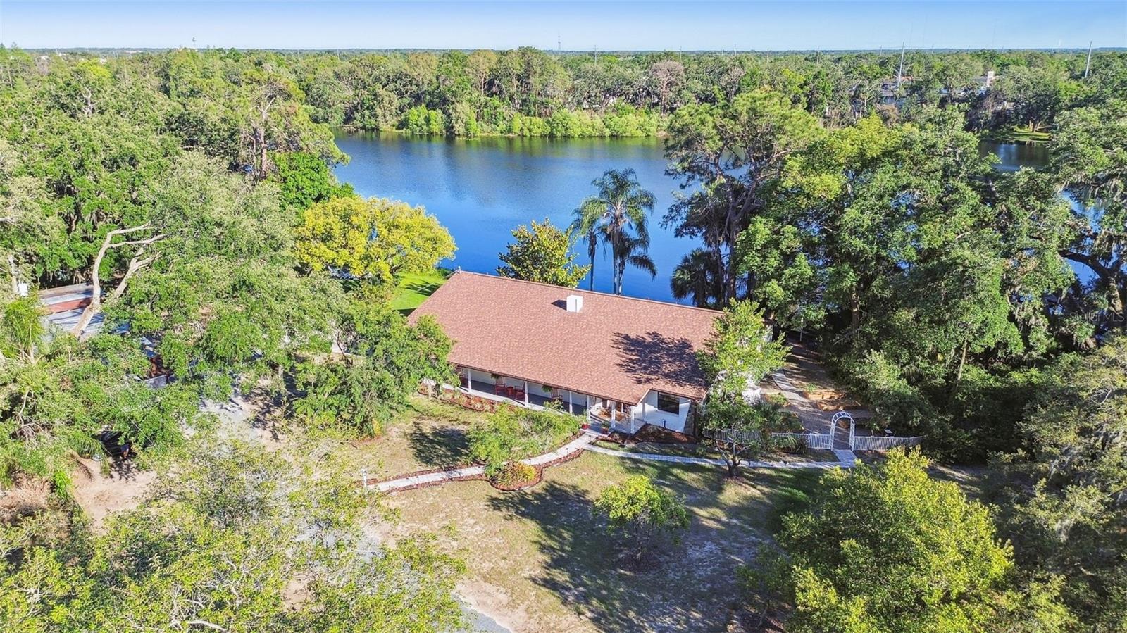 201 GORNTO LAKE ROAD