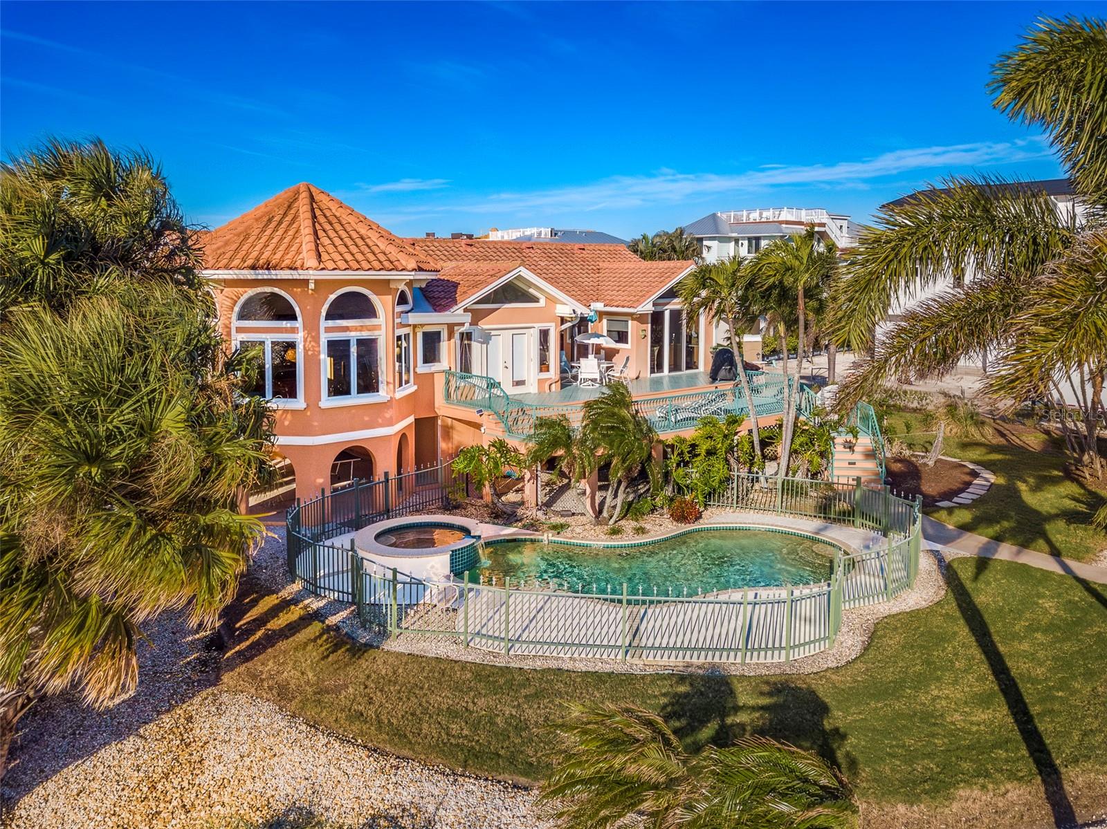 CORTEZ BEACH - Residential