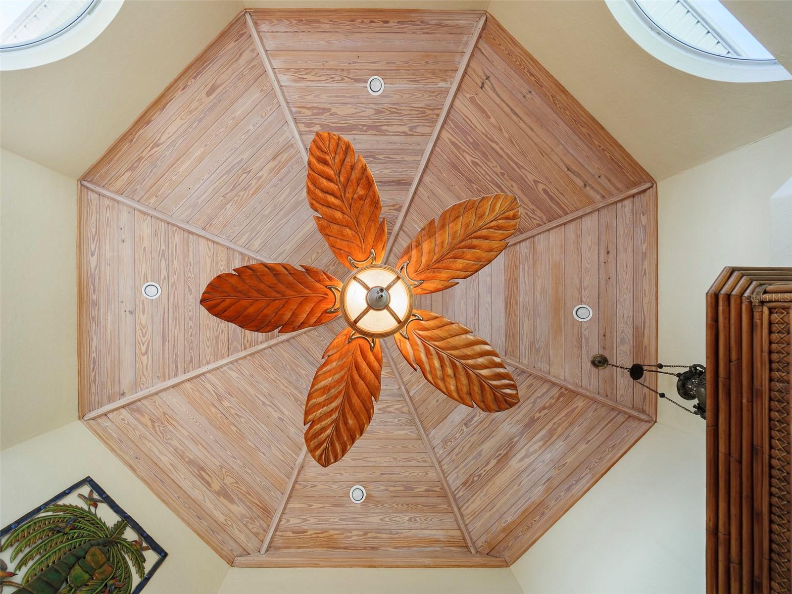 CORTEZ BEACH - Residential