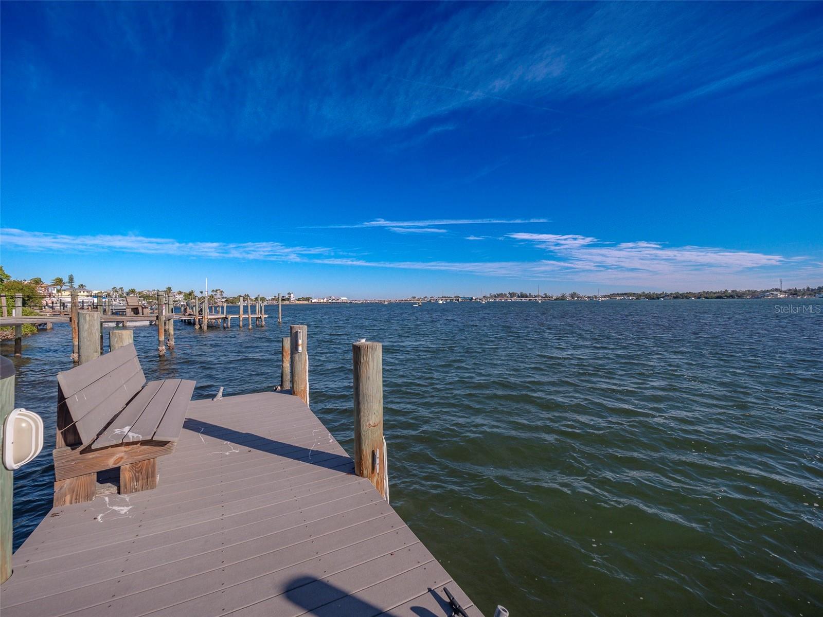 CORTEZ BEACH - Residential