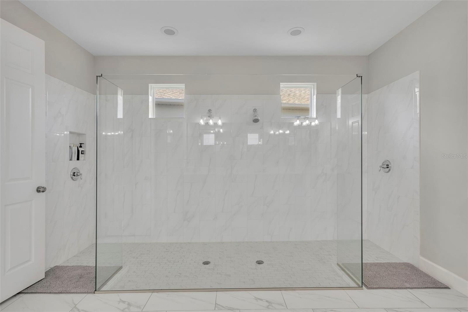 LAKEVIEW PRESERVE - Residential